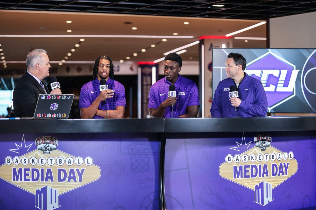 BryceDrewCoach's tweet image. Having a great time at Mountain West Media Day with Jaden and Nana!

Look forward to seeing everyone Saturday @GCUHavocs!