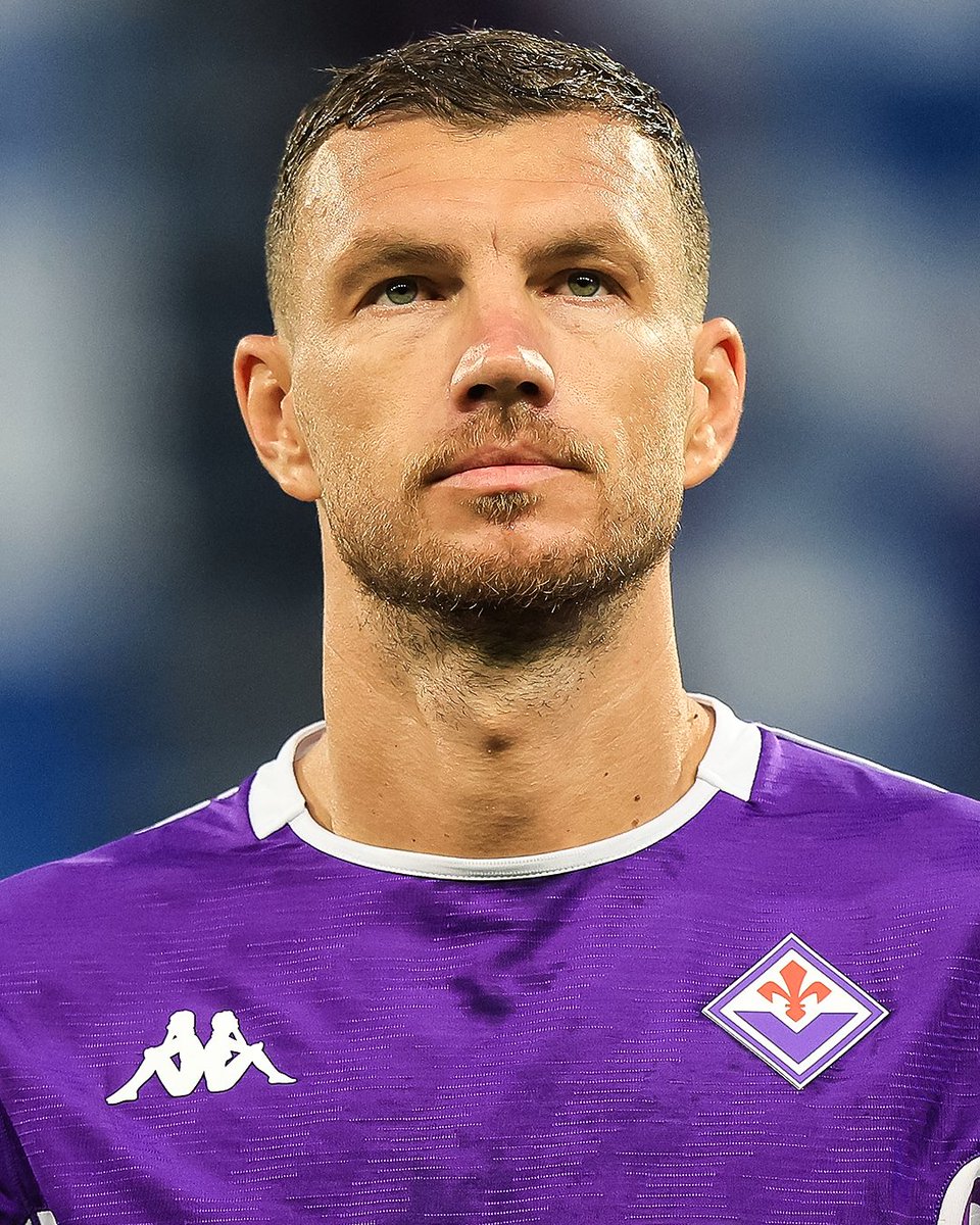 OneFootball's tweet photo. Edin Džeko is now the oldest player to score in Conference League history at 39-years old 🍷⚽ https://t.co/29nuuSC5fO
