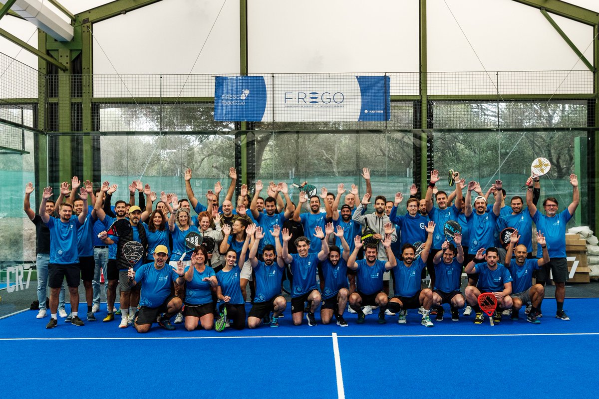 FRegoSeguros's tweet photo. 🎾Competitividade, energia e espírito de equipa em Lisboa, num mês repleto de #eventos para a #FREGO!
 
A #FREGOPadelCup passou pelo #LisboaRacketCentre, num dia dedicado ao #desporto. Para ver as fotografias, pode aceder a https://t.co/vb8HMAMLw3. https://t.co/5UMgLCuzhz
