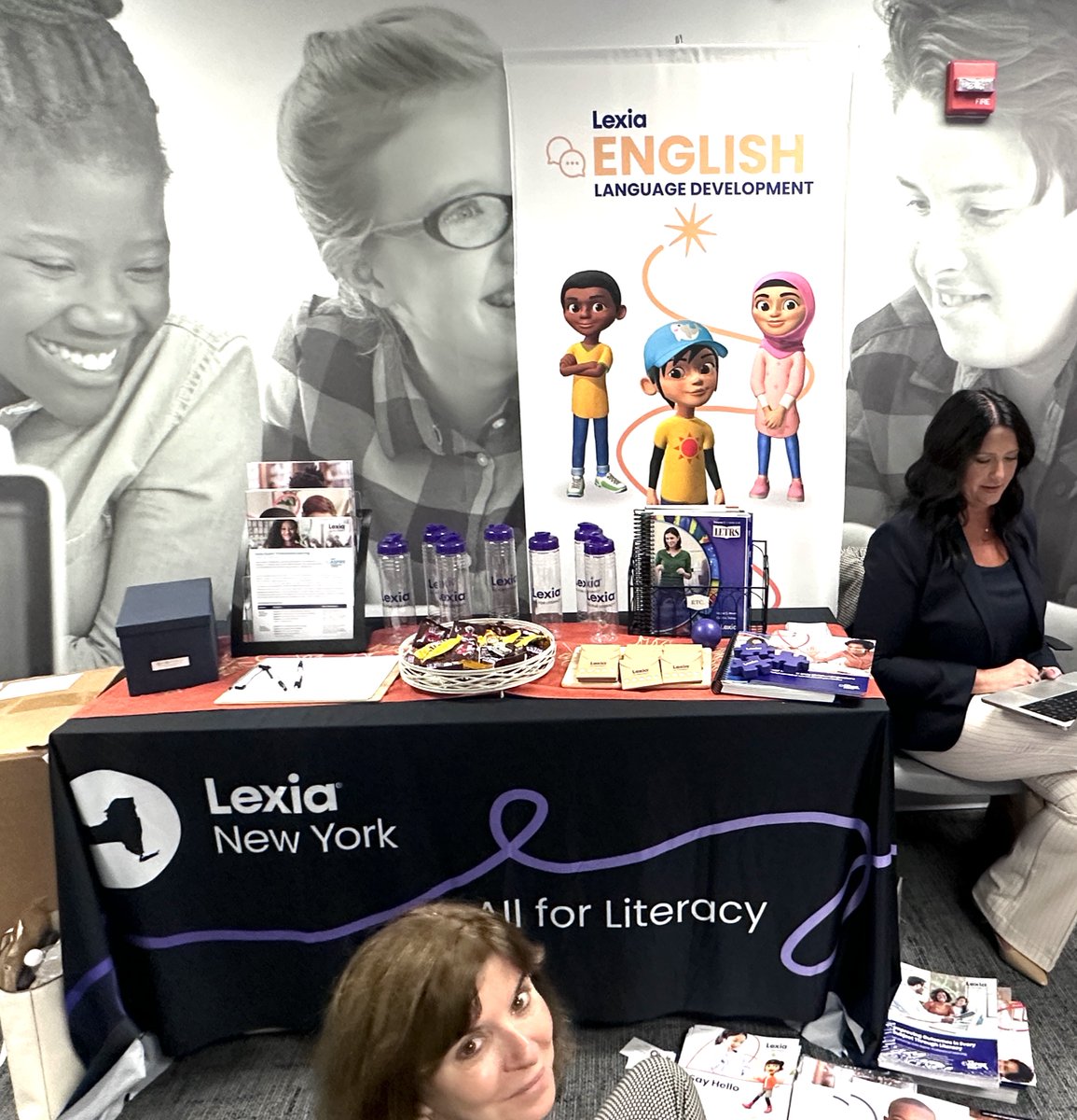 swbocesplcs's tweet image. A look back at this morning’s warm start to the 2025 Fall Literacy Symposium ☕📚
Reconnections, breakfast, and shared enthusiasm set the tone for an inspiring day of learning.

#swbocesplcs #litsymp2025