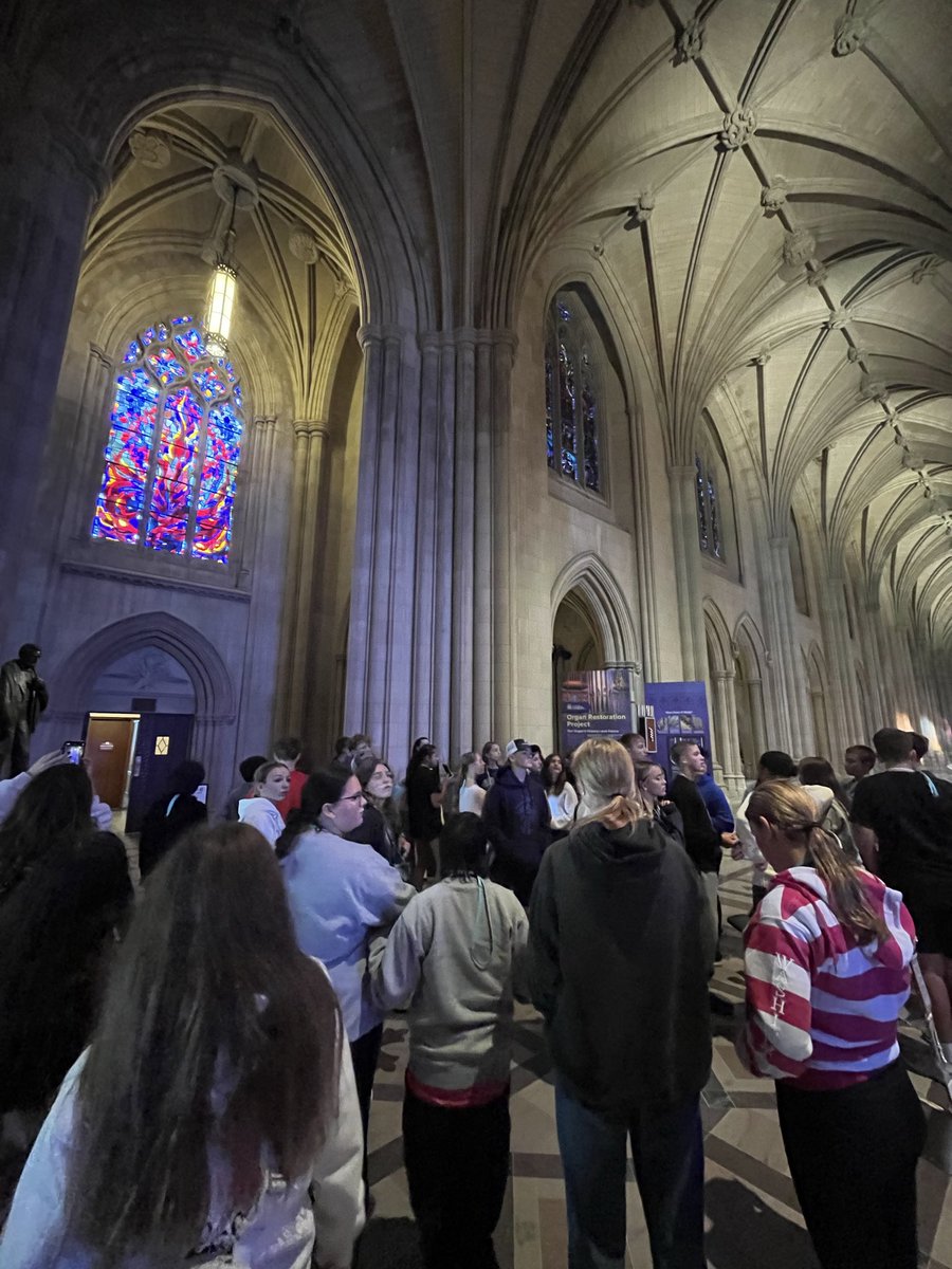 BunsoldMiddle's tweet image. Bus 2 visiting the Washington National Cathedral #bus2 #bmsdc #stainedglass #ilikebigbuttresses