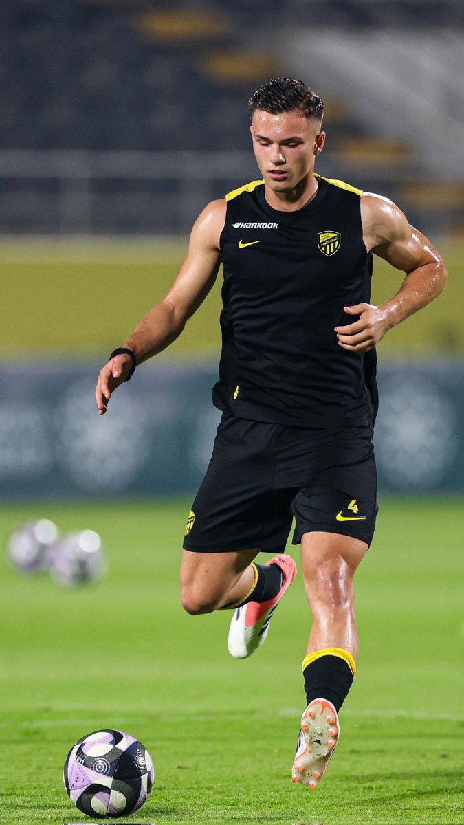 Focus on the next challenge!
 #الاتحاد🟡⚫