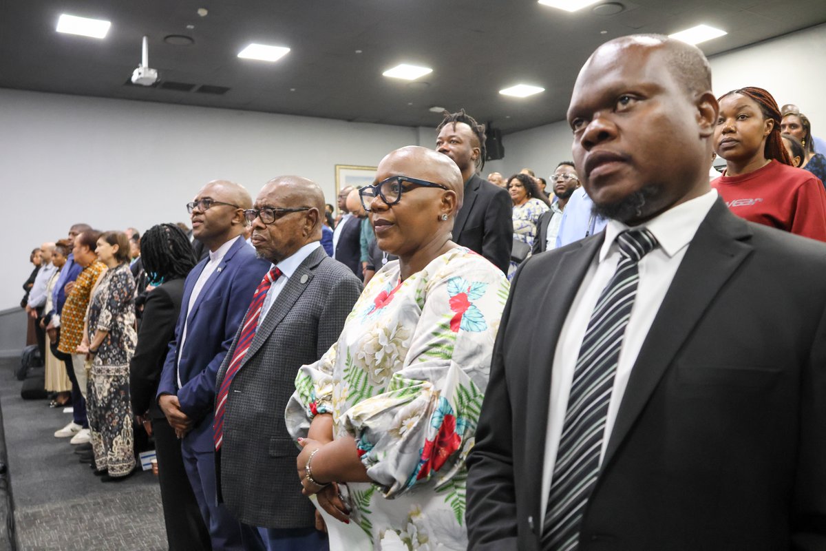 dstigovza's tweet photo. Highlights from Day 1 of the #ERConference25 when discussions established emerging methodologies, practices, challenges, and opportunities in engaged research. Watch day 3 from wherever you are: https://t.co/Kk8lmJHD5e
@NRF_News @HSRCza #HSRC #NRF #DSTI https://t.co/FyIoAcPXY0
