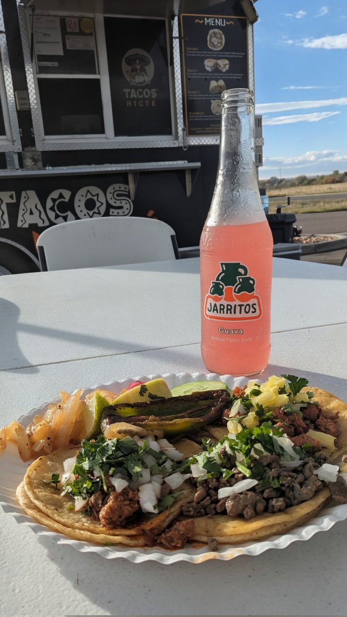 The birthday weekend continues with a trip to Lulu's Farms and Tacos Nicté.

#tacosmakemeabetterperson #tacotruck #Brighton #Colorado