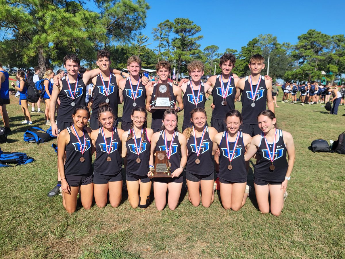 Hawk Running tweet media