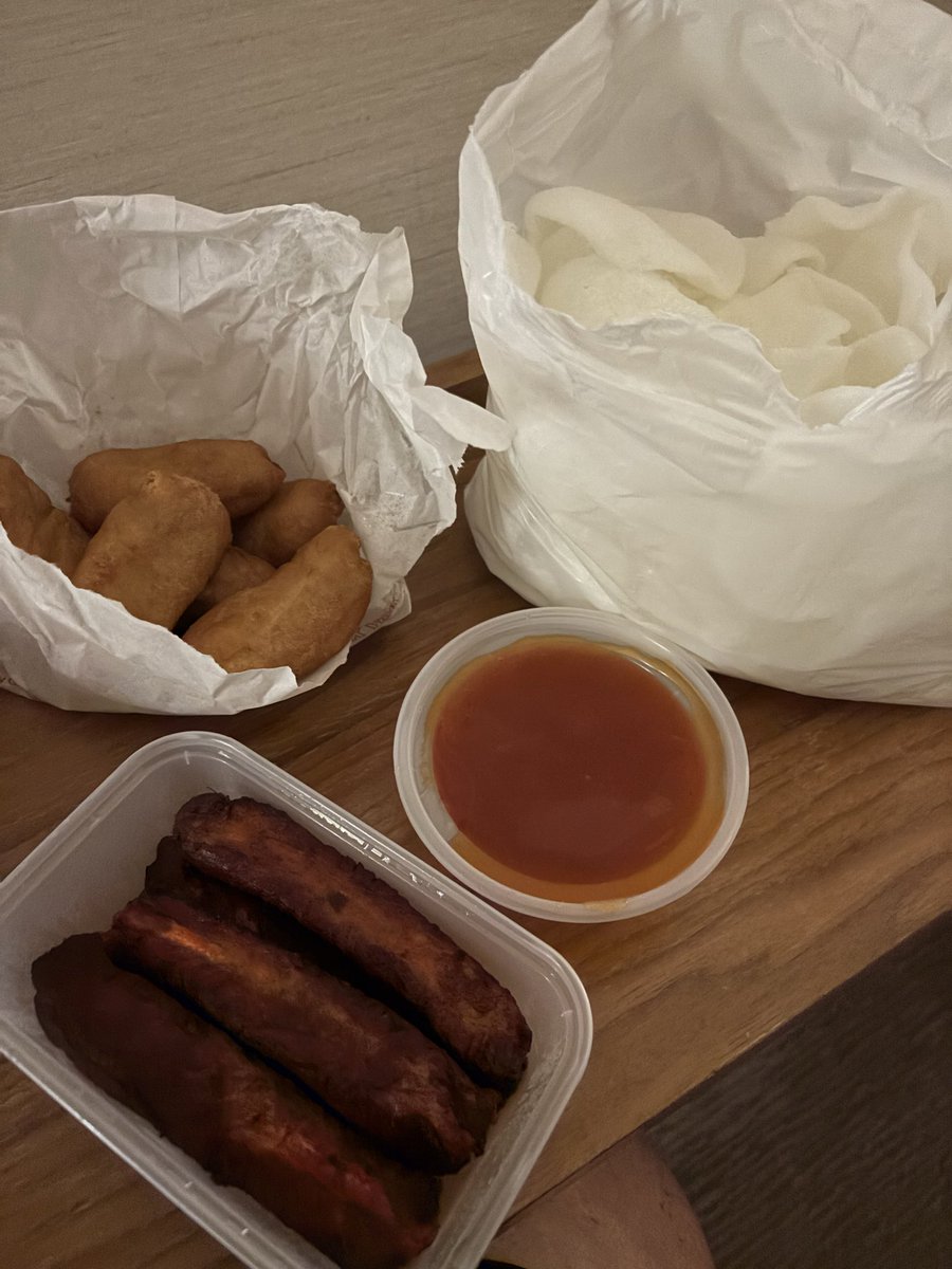 Johnfis08605918's tweet image. Dragon house York. Support these local business. Hard working people who should be respected always. Was great food too. Bosh.