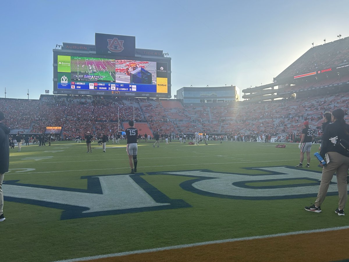 benjaminwolk's tweet image. at a football game