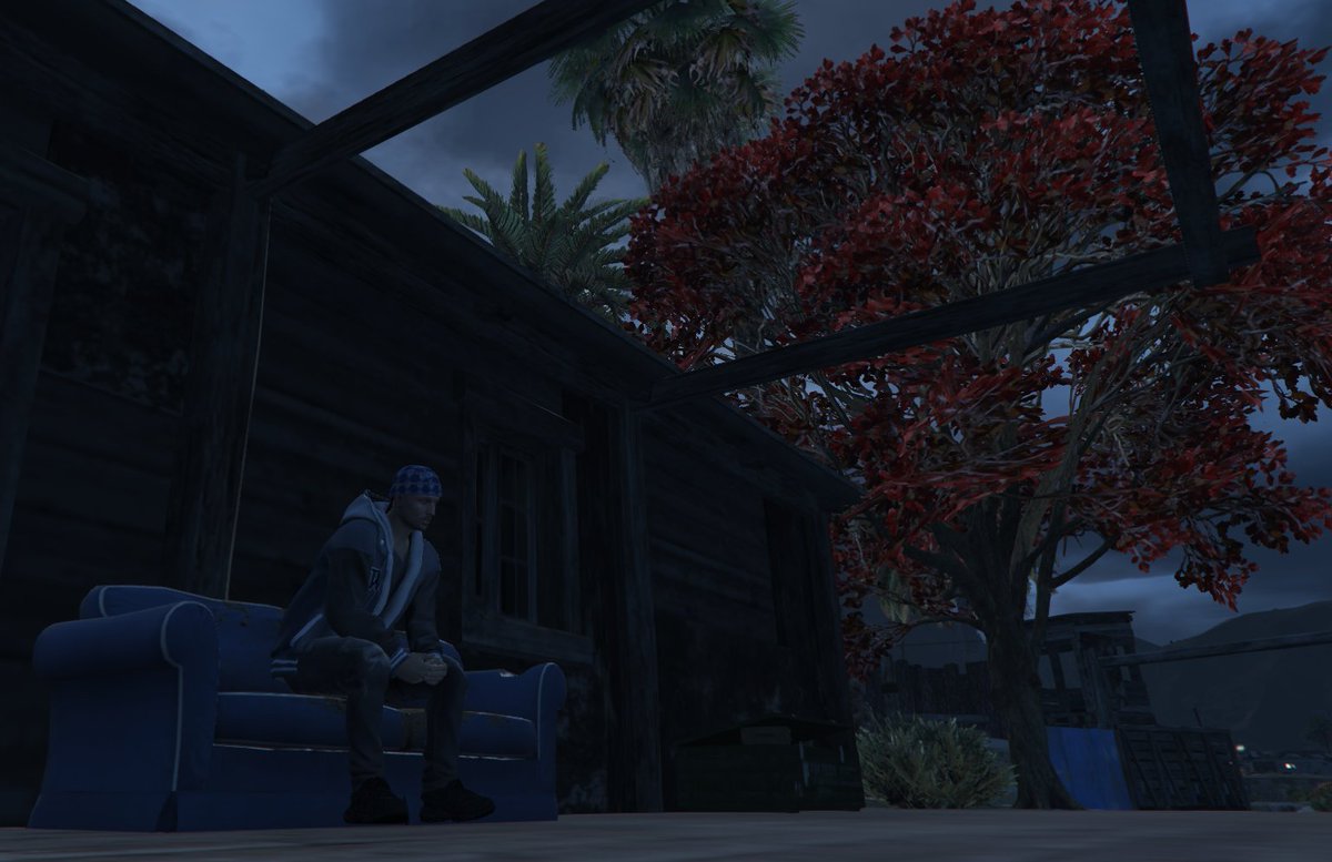 _danoglez's tweet image. Gracias a todos por los mensajes tan bonitos. Me llevo conmigo a mucha gente que siempre estuvo al pie del cañón y nos apoyó en todo momento.

Tristemente, a veces hay que saber parar, y ya no se podía retrasar más. Espero que en el futuro podamos volver, por toda esa gente.