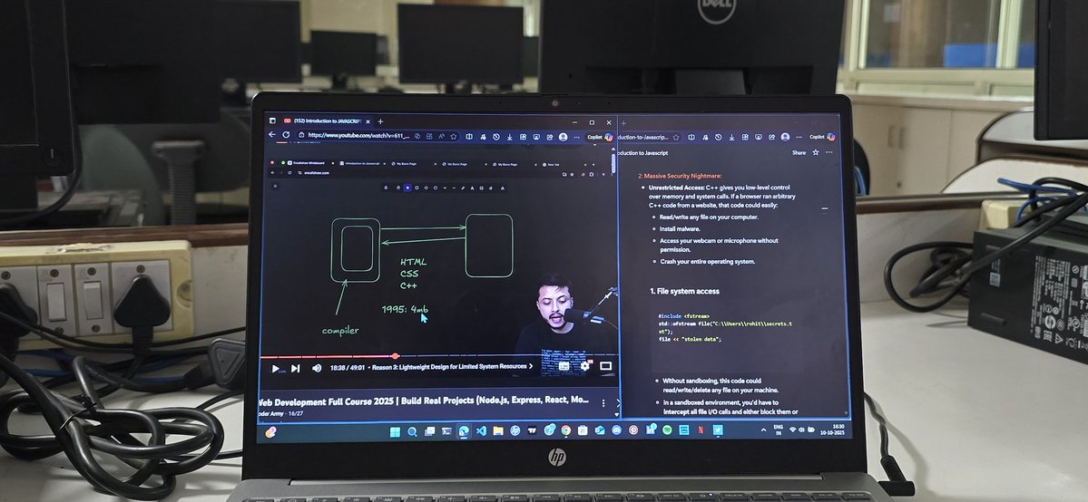 Bitbyanjali's tweet image. Trying to manage both of them parallely-- DSA+WebDev 
Learnt :
🔹️Variables 
🔹️Datatypes
🔹️Arrays

#100DaysOfCode #frontend #DSA #buildinpublic