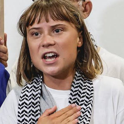 _Gabo_N's tweet image. La izquierda mundial quería el Premio Nobel para uno de los suyos pero sus candidatos eran: 

Un dictador
Un drogadicto
Una sirvienta 
Y una loca pro terrorista.