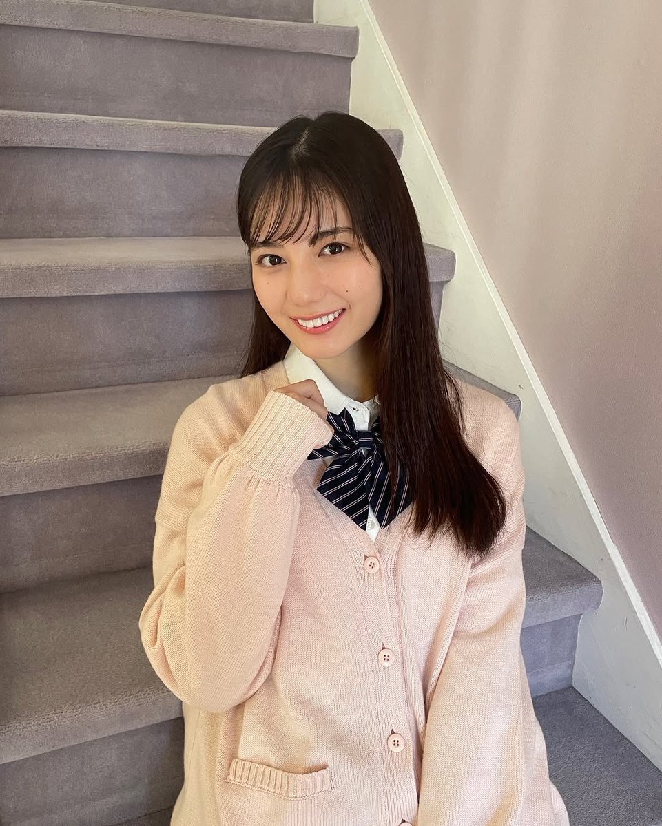 koseytops_nao70's tweet image. おは菜緒ちゃん☀️ 昨日から始まったプロ野球のCS。やはり独特の緊張感といいますか、見てて面白さを感じました！

今日はファーストステージ第2戦。今日で2位チームがともに突破を決めるか。それとも3位チームが意地を見せるか。両リーグ14時より試合開始です！

#おはツイ #小坂菜緒 #日向坂46