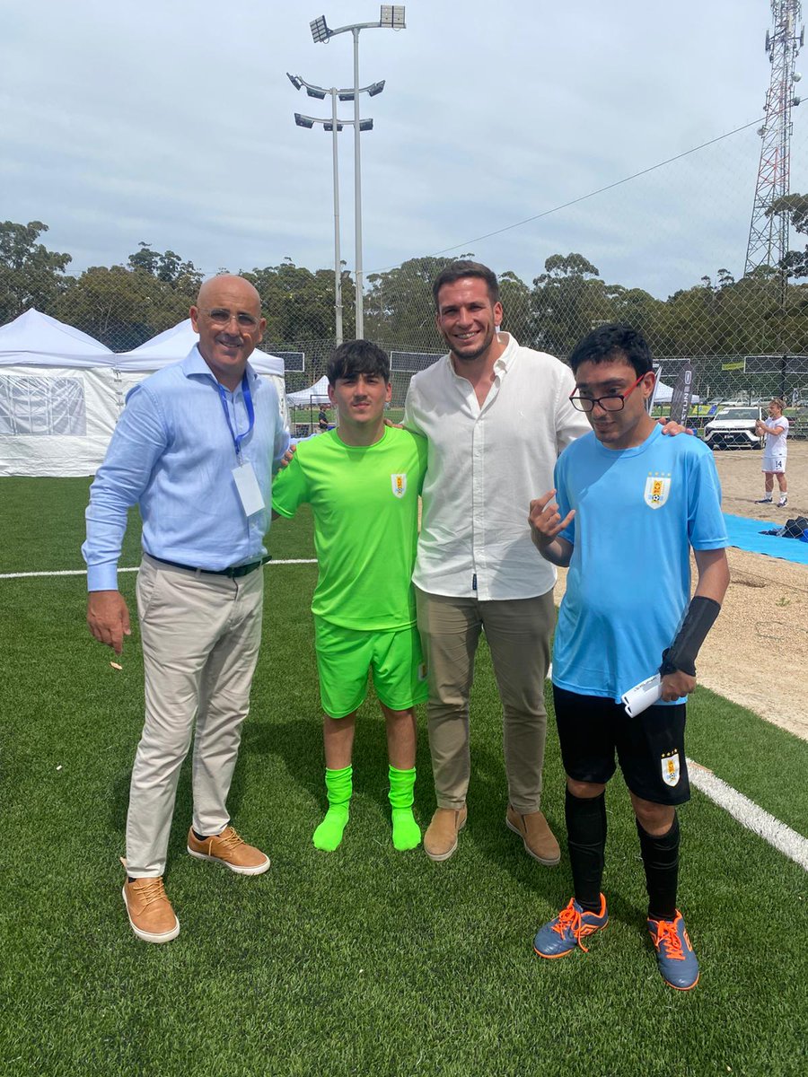 Hoy debut de Uruguay fútbol PC 7 contra EEUU mucha emoción y alegría.