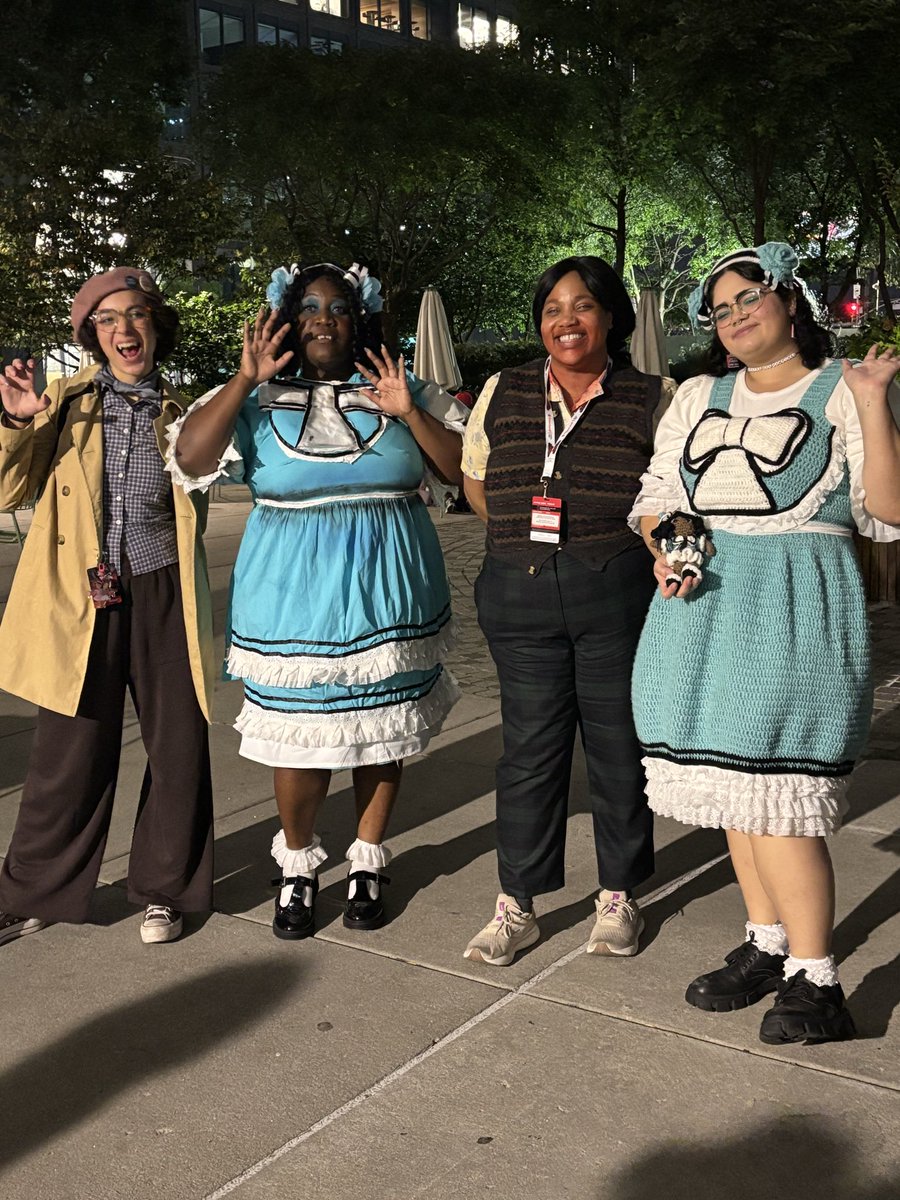 So many incredible cosplayers -I was so impressed with all the outfits!