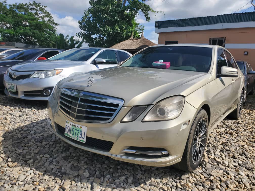Omar_Automoblie's tweet image. If this pops up on your TL please help retweet 🙏 

MERCEDES BENZ E350 
Extremely clean 
2010 Model 
Original duty ☑️
🏷️8.8m
📍Abuja 
📞 09033519492 

#Portugal #WorldCup #Benz #maryamsanda #AbujaTwitterCommunity #WorldCupQualifiers #AbujaLifestyle