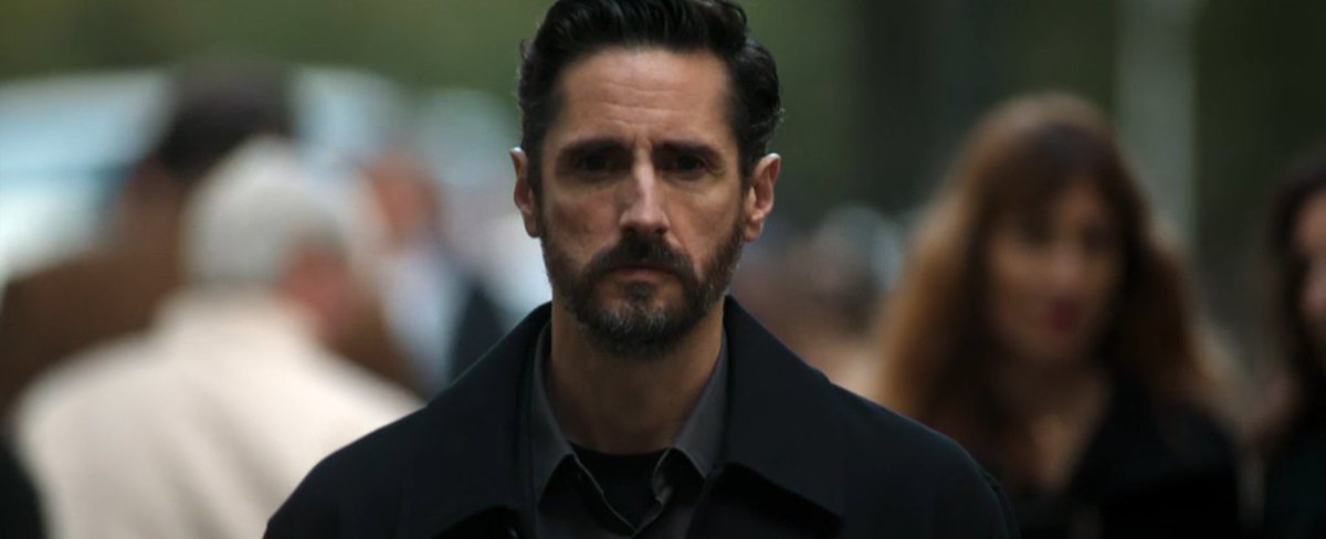 Vista #ElCentro. Un thriller de espionaje sobre el CNI sólido, frío y correcto. Está muy lejos del ritmo y la brillantez de La Unidad o Slow Horses, pero es entretenida y se deja ver bien. Buen reparto.