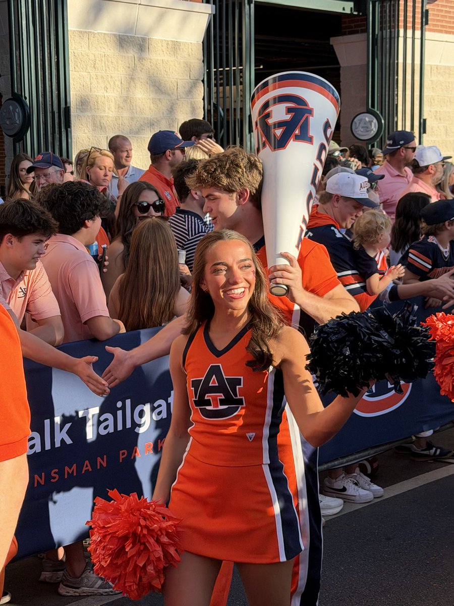 rodgeau's tweet image. 📍 Auburn, Alabama