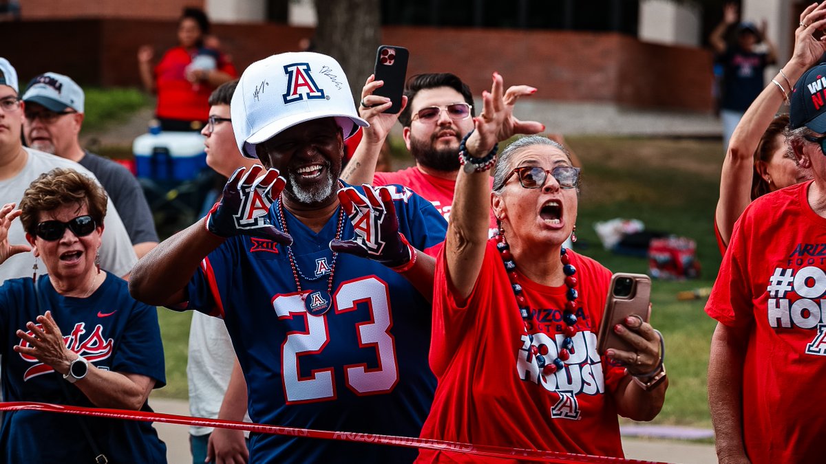AZATHLETICS's tweet image. pregame sights 🏈📍