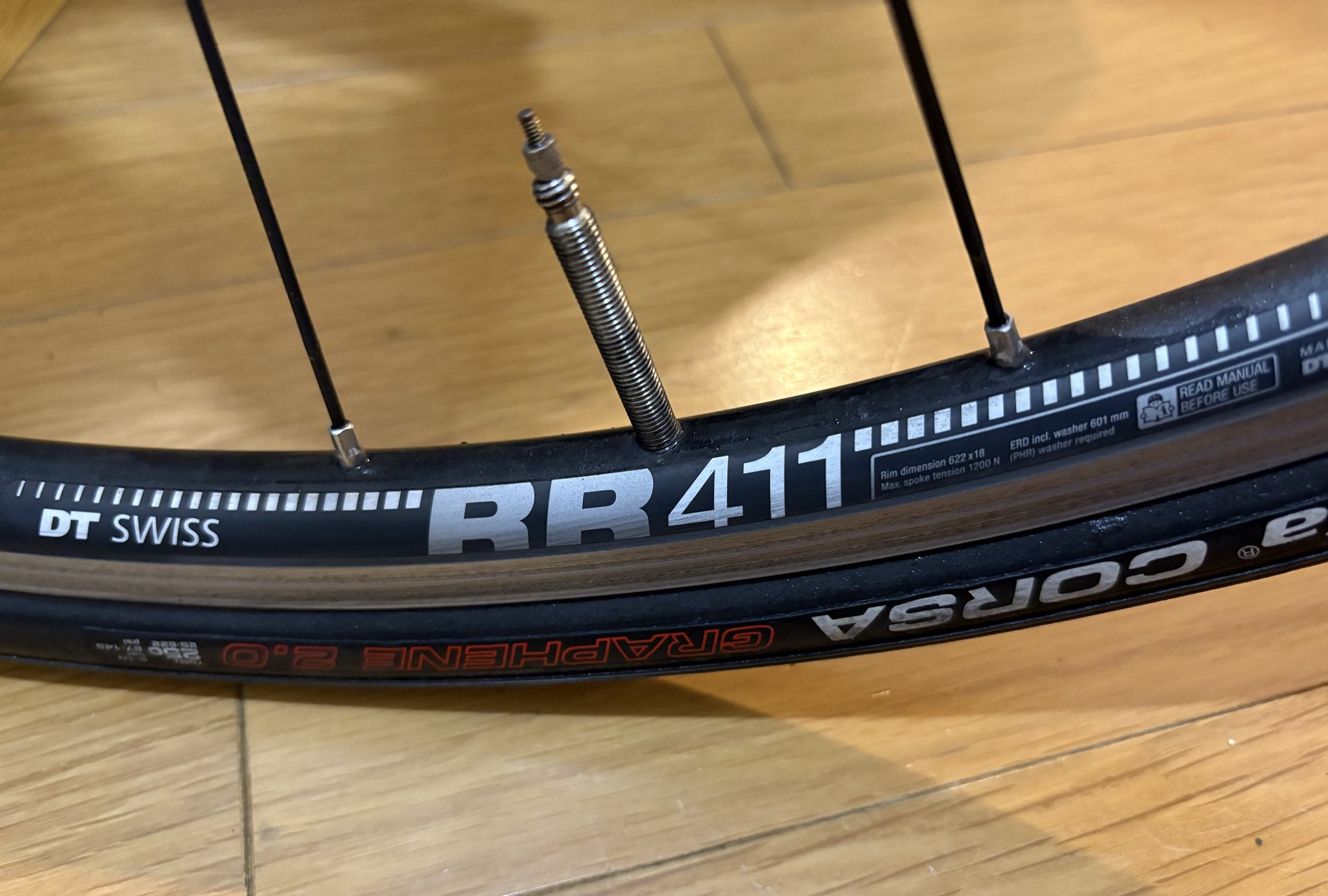 競輪ホイール　リム　アラヤ　丸スポーク（前輪は結束） 競輪ホイールリムアラヤ丸スポーク（前輪は結束）