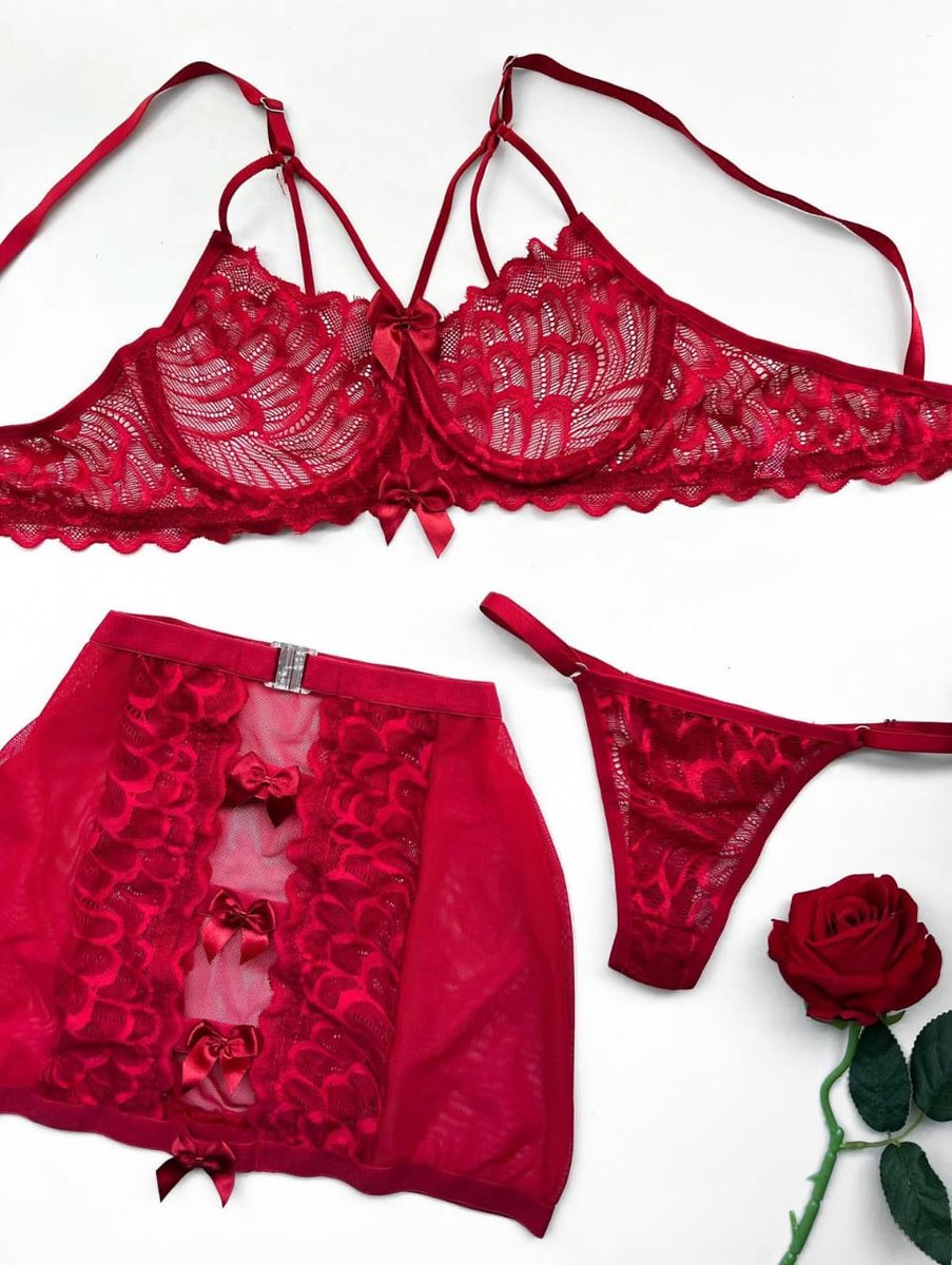 Pilar lingerie 💜 tweet media