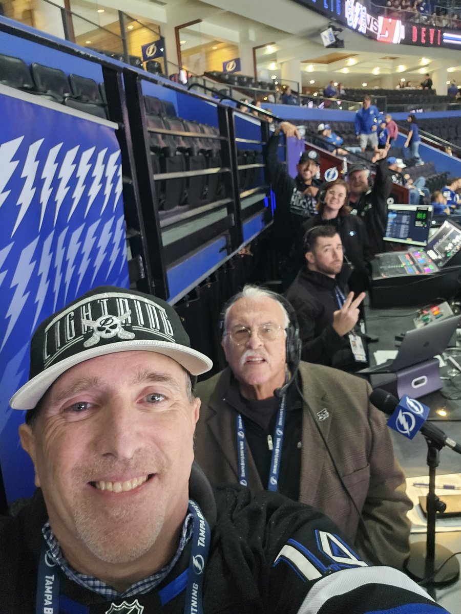 prosportsdjs's tweet photo. Game 2 of 82 tonight at Benchmark International Arena. #TBLightning vs NJ Devils. Puck drop at 7p. Let's rock the arena tonight!. #7pointaudio #GoBolts Best job 100% @GregWolfTBL @phteven02 @TBLightning https://t.co/Gmhv1BlYqS