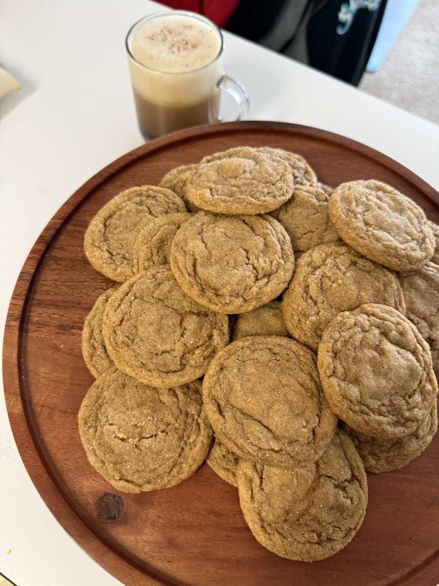 ilikeghost49's tweet photo. #cafeghost made the ginger cookies today since it’s finally starting to feel like fall where I am. 12/10 would def recommend! S/o to @ghoul_of_rock for setting this up, can’t wait for next month! 🩶 https://t.co/o28mM9rySs