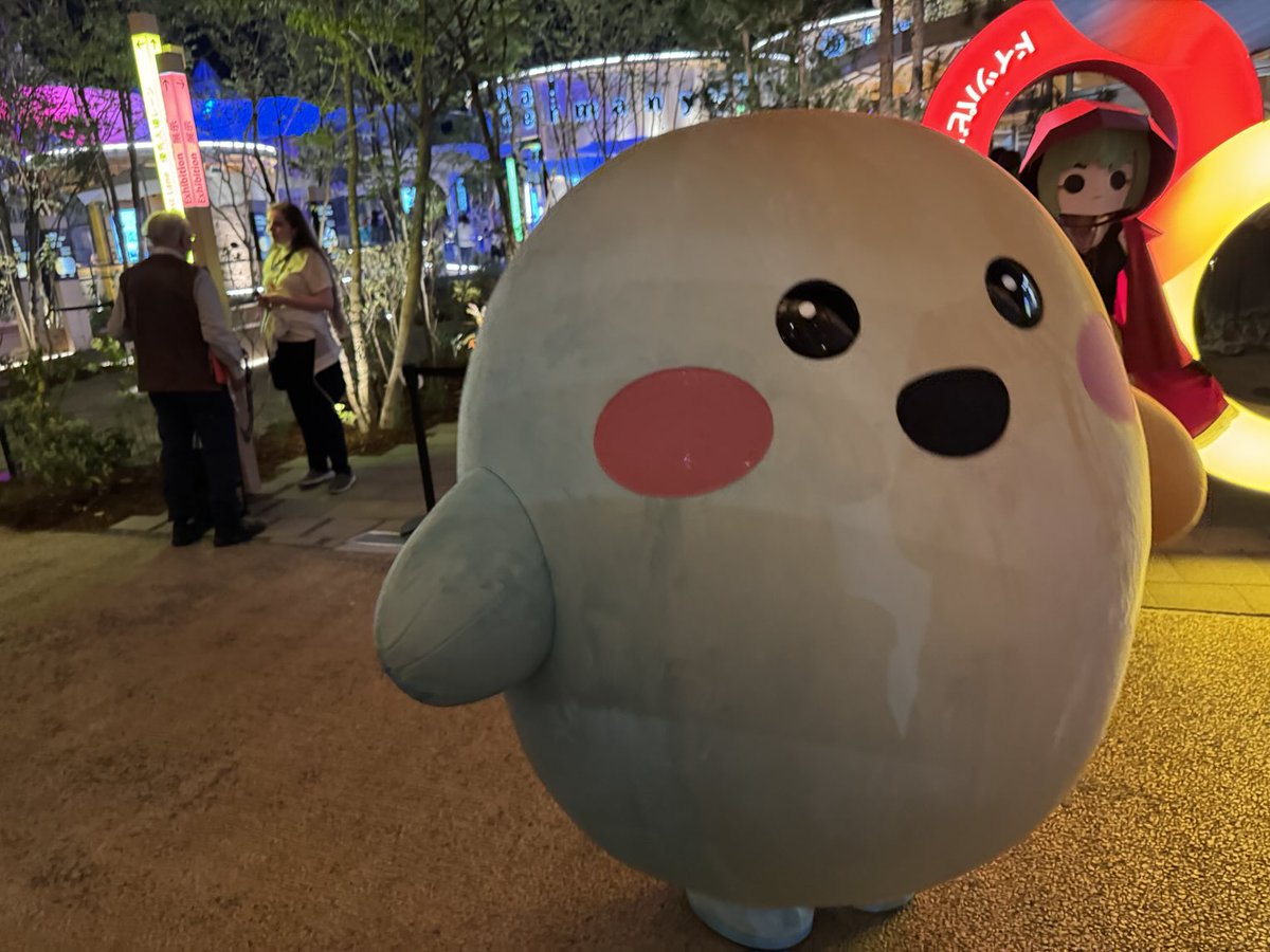 icetdn1's tweet image. 4月30日ゴールデンウイークの万博、ルクセンブルクはこんなに空いてたw
個人的にはタイパビリオンが好きです。
サーキュラーちゃんってあわたんに似てるね

#大阪・関西万博