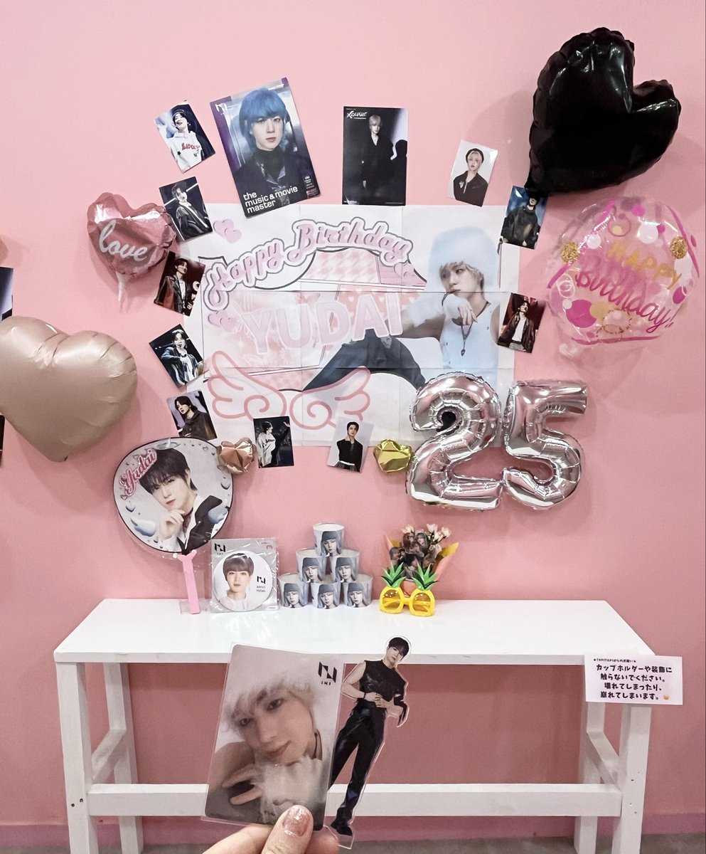 dorarevoini0303's tweet image. 遅ればせながら💖
雄大くんお誕生日おめでとうございます🎂🎉
準備してくださったMINIさんの愛が溢れて素敵😍
地元でもお祝いできて嬉しい😊
#TAPITAPI富山(@TAPITAPI_TOYAMA)
さま いつも楽しい時間をありがとうございます🙏