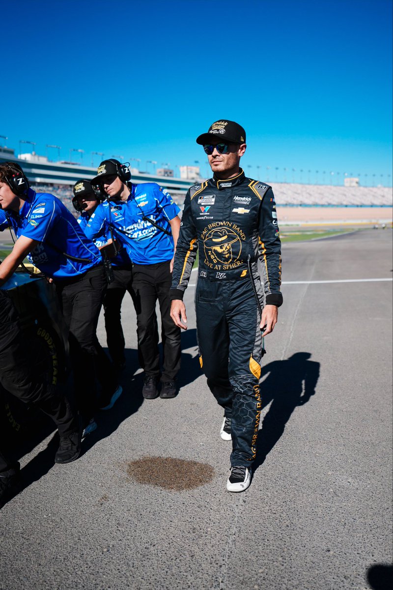 TeamHendrick's tweet image. Okay, but how good is this paint scheme??