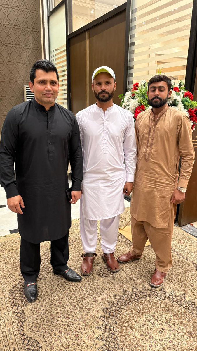 With Legend wicketkeeper batsman <a href="/KamiAkmal23/">Kamran Akmal</a> 
Great man
Love you sir