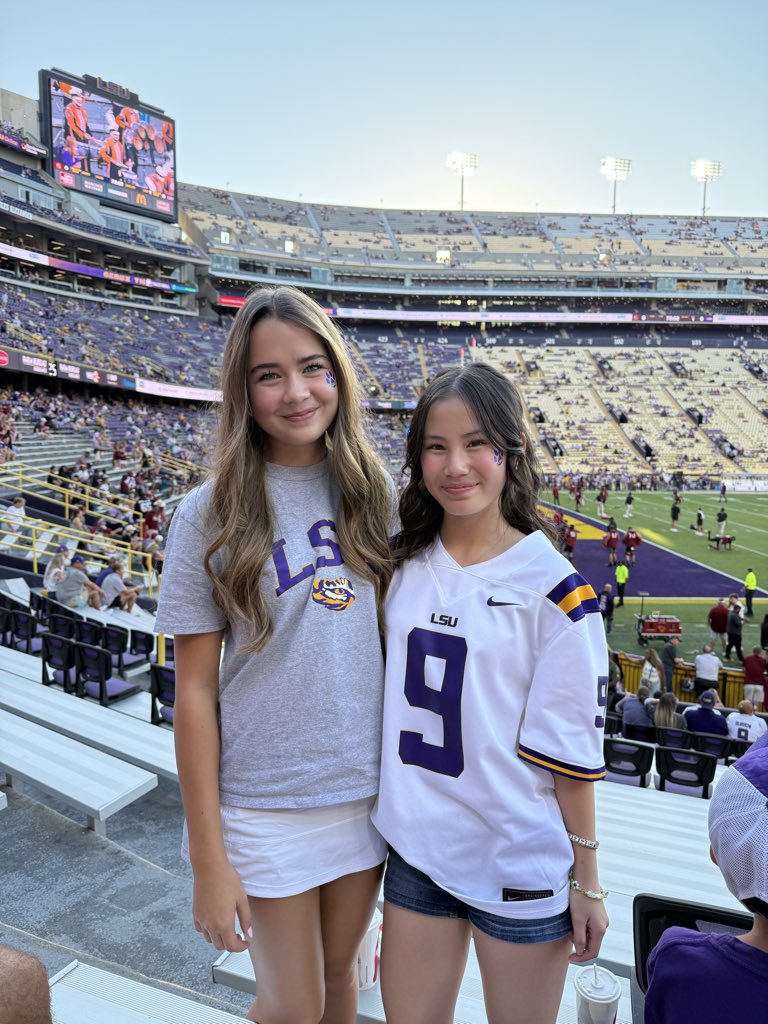 runpaddledonuts's tweet image. #geauxtigers #lsu