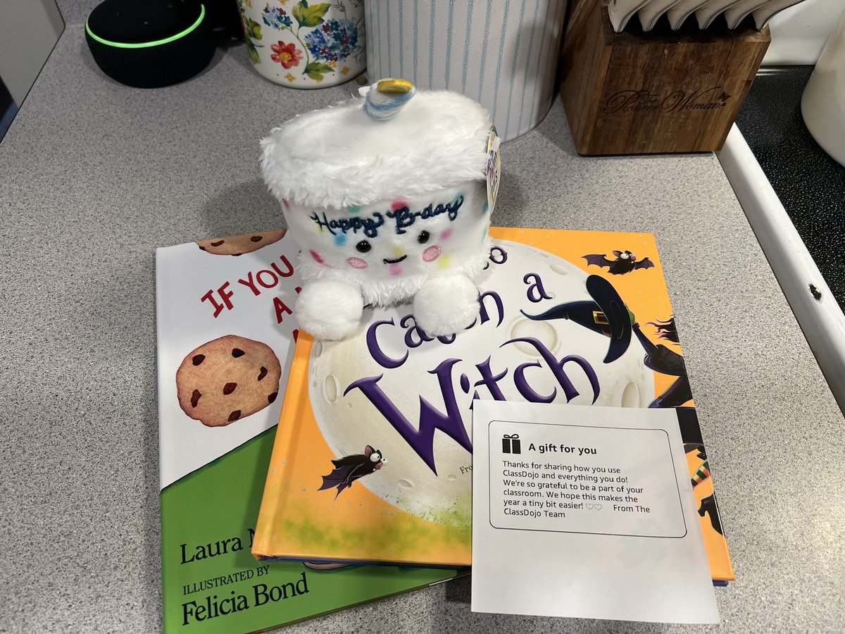 kumabair44's tweet image. Thank you @ClassDojo !!!  I was so excited to get these little gems in the mail today!

If you haven’t tried @ClassDojo in your classroom, it’s great for parent communication and classroom management!

#classdojo
#Teachersof𝕏 #TEACHers 
#BetterTogether