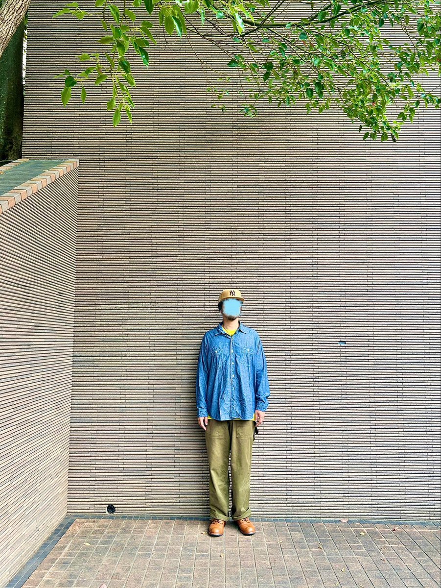 7781MOTO's tweet photo. 早起きしたので、お出かけ。
cap #NEWERA
necklace #Funny Feather Necklace
tops #POSTOVERALLS
T-shirt #Supreme
pants #JELADO CM47 HBT Baker Pants
shoes #REDWING BECKMAN9413
wallet #DELUXEWARE https://t.co/NdA0mDhRLh