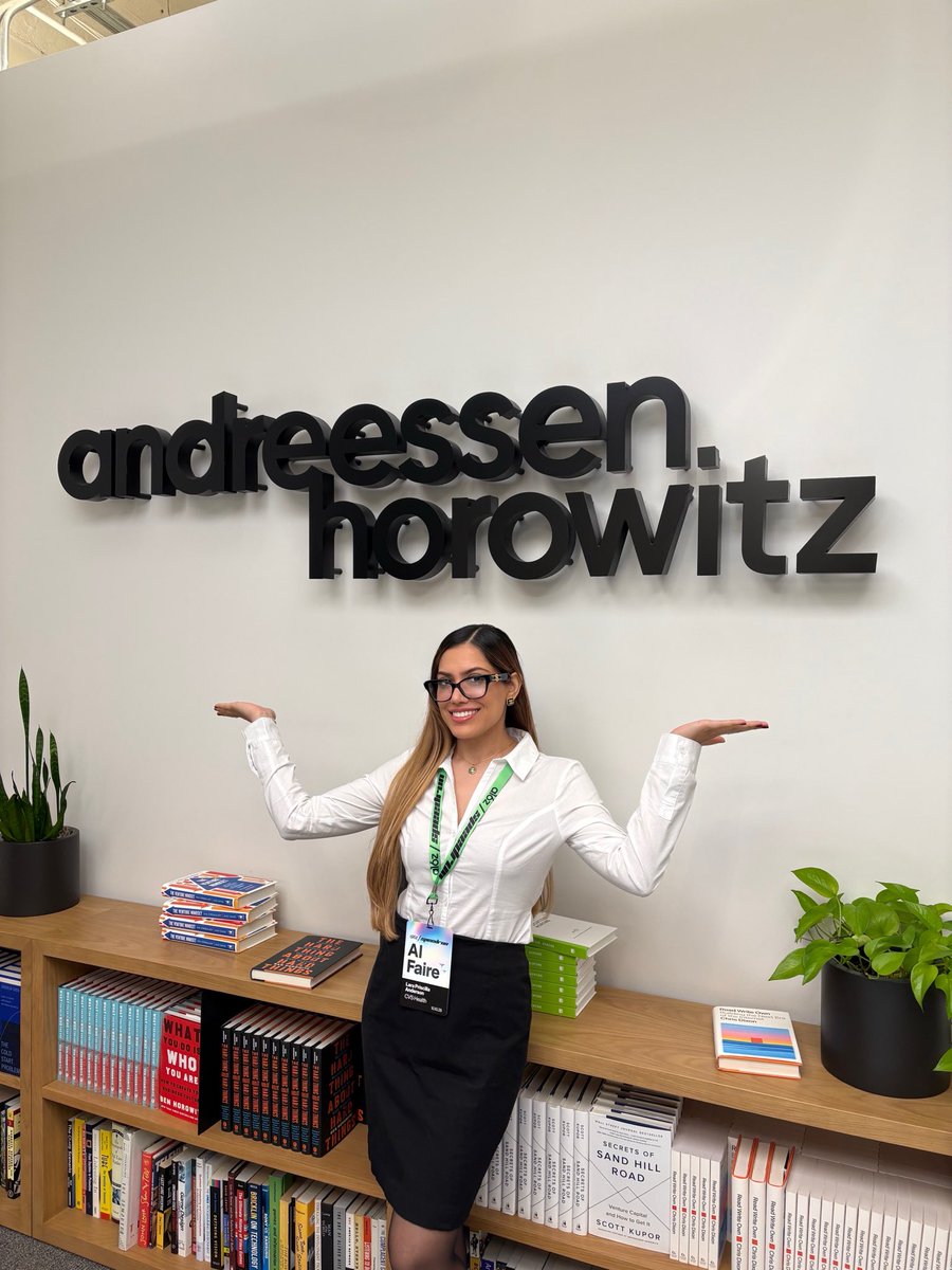 ZeroToOneLara's tweet image. Day 5 of #SFTechWeek @a16z @speedrun AI Faire ✨

So many great companies on the rise to watch, my personal favorite is Avenir AI, focused on simplifying employee benefits and onboarding, run by 2 Girl Bosses 👩🏻‍💻🔥

Thanks for the swag bag 💖

#a16z #AndreessenHorowitz #startup