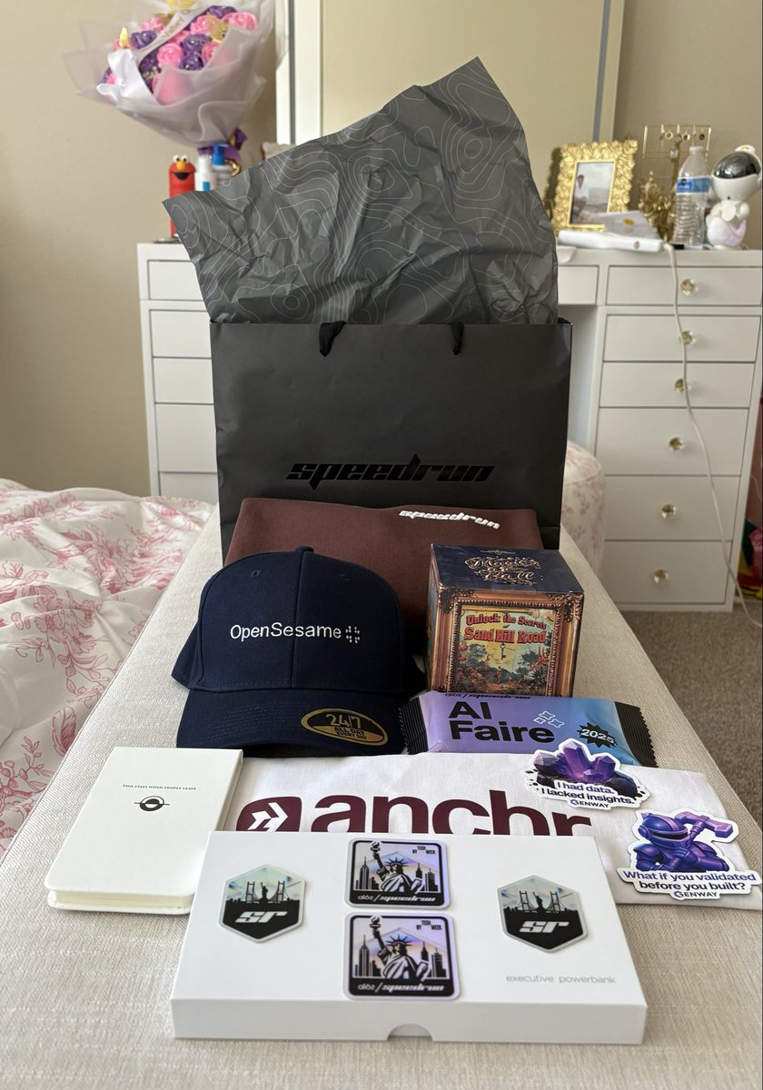 ZeroToOneLara's tweet image. Day 5 of #SFTechWeek @a16z @speedrun AI Faire ✨

So many great companies on the rise to watch, my personal favorite is Avenir AI, focused on simplifying employee benefits and onboarding, run by 2 Girl Bosses 👩🏻‍💻🔥

Thanks for the swag bag 💖

#a16z #AndreessenHorowitz #startup