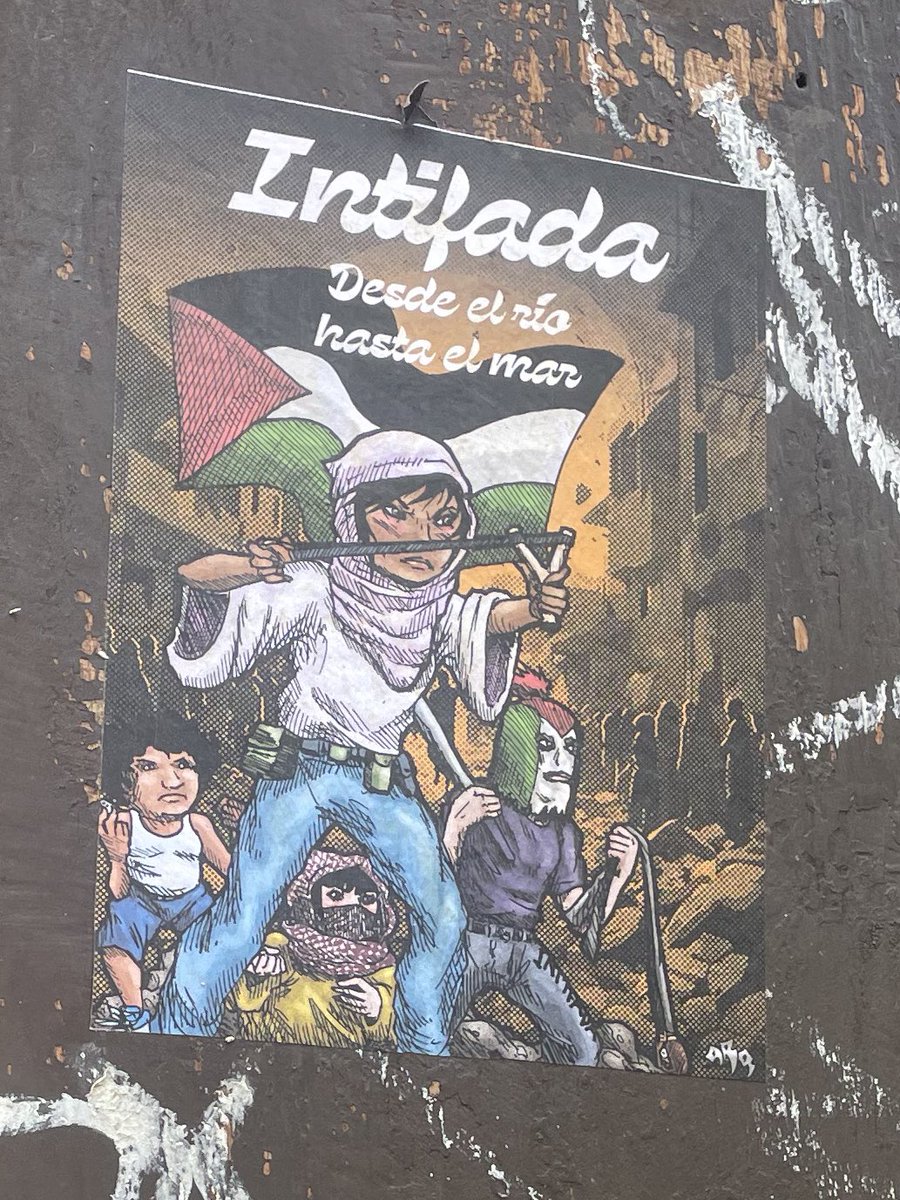 StarKllrr's tweet image. A thread 🪡 worth reading or skimming—

I offer many photographs, a treat, and a trip to Morelia, a cultural city founded on liberation, anti-terrorism, and anti-authoritarianism, brutally crushed by the Morena regime.

Explore the articles if you’re interested in information or…