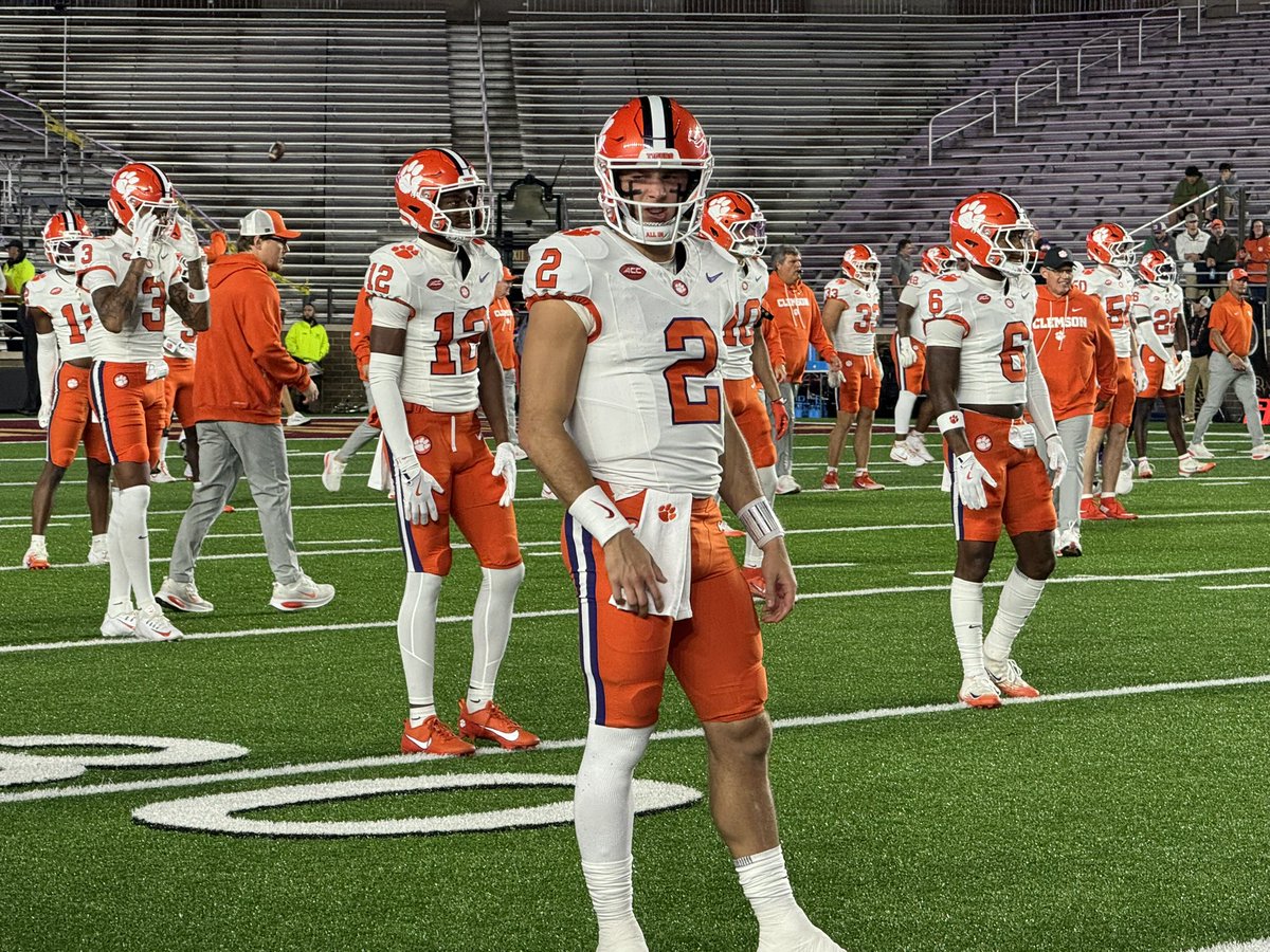 graham_dietz's tweet image. Clemson quarterback Cade Klubnik getting warm.
The Tigers walked out of the tunnel to a loud chorus of cheers from the away team bleachers. Massive crowd of visitors from down south.
@BostonCollegeSI