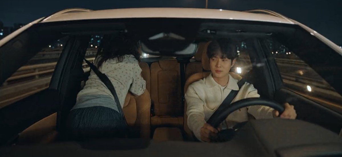 😂 wild for first encounter