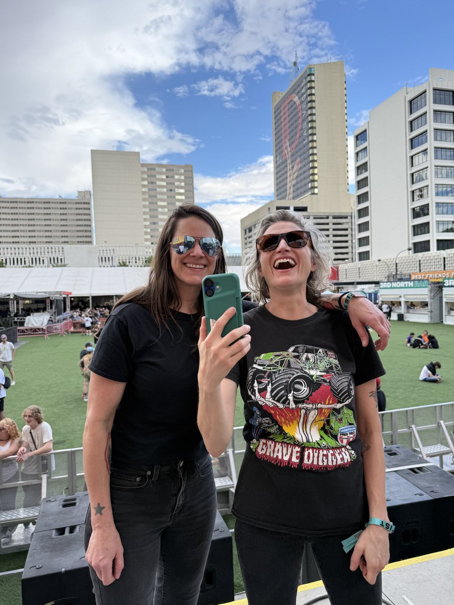 superchunk tweet media