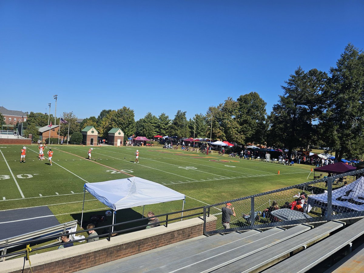 _Russ_0's tweet photo. Thanks to @MCScotsFootball for having me on this beautiful game day visit. 

@CoachMacScots @ConnorPylkas_FB @Loudon_Redskins @5StarPreps @prepsrecruit https://t.co/NfiaDDdUdO