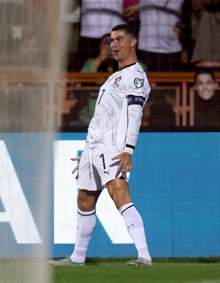 Satt__7's tweet image. مسائكم الاعظم بالتاريخ 🐐