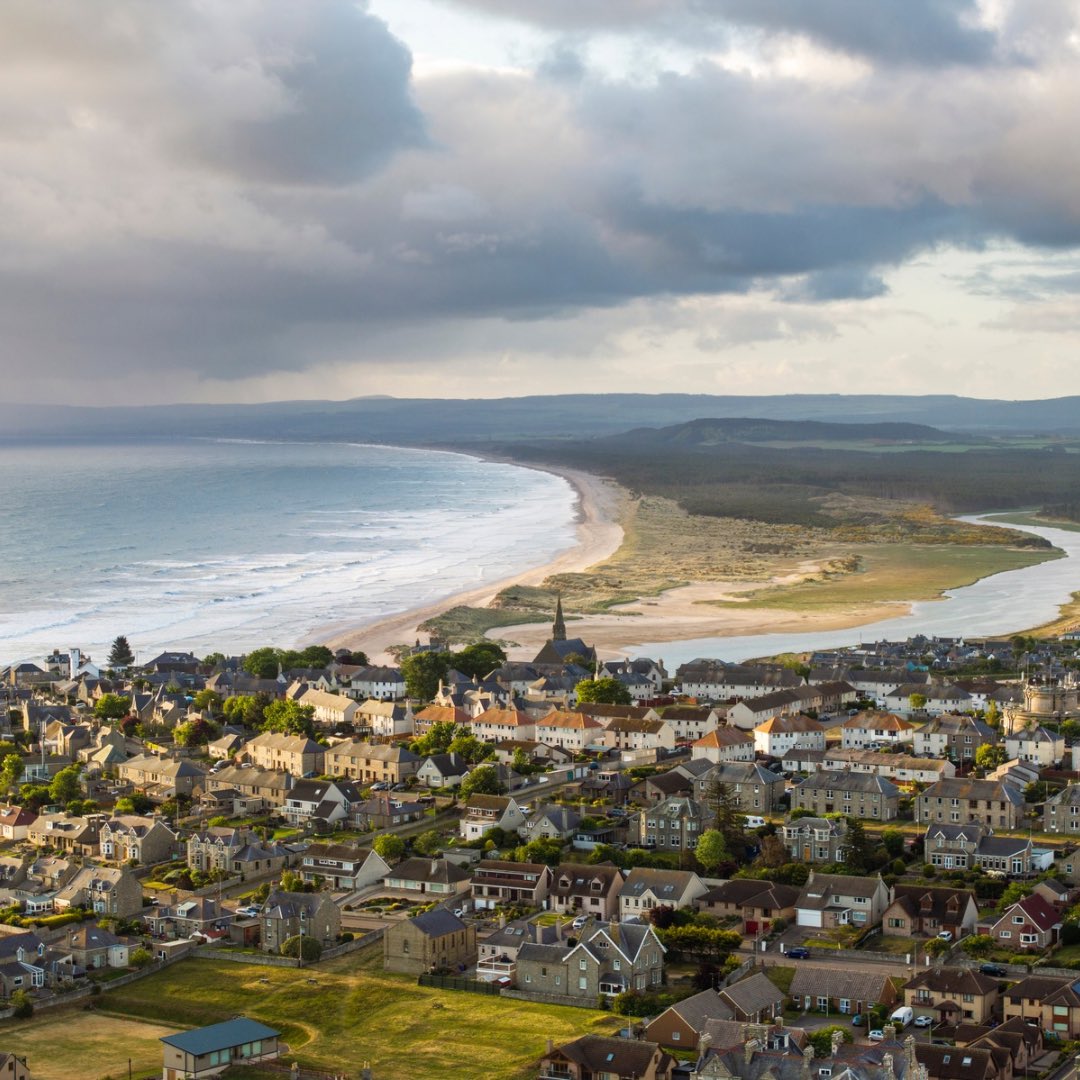 The moray coast, Lossiemouth is calling you to the links.