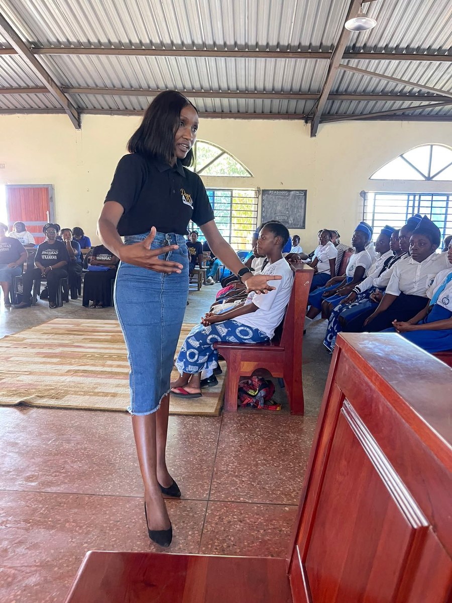 SaberthaZ's tweet image. Commemorating International Day of a Girl Child!
Today was truly special!
I had the opportunity to meet with the amazing girls of St. Philip’s Anglican Church in Matero, where we spoke about empowerment, confidence, and making healthy choices as we commemorated the Internationa