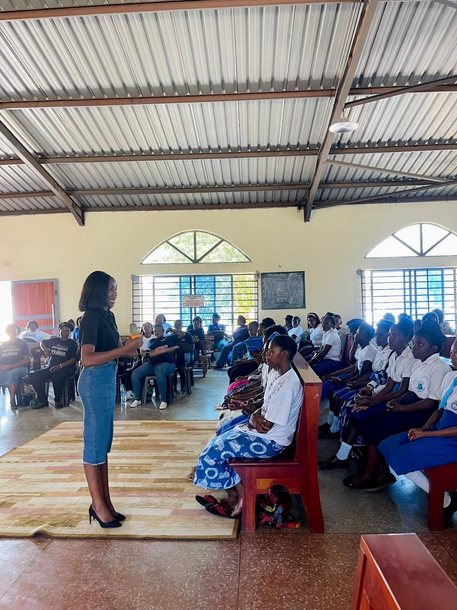 SaberthaZ's tweet image. Commemorating International Day of a Girl Child!
Today was truly special!
I had the opportunity to meet with the amazing girls of St. Philip’s Anglican Church in Matero, where we spoke about empowerment, confidence, and making healthy choices as we commemorated the Internationa