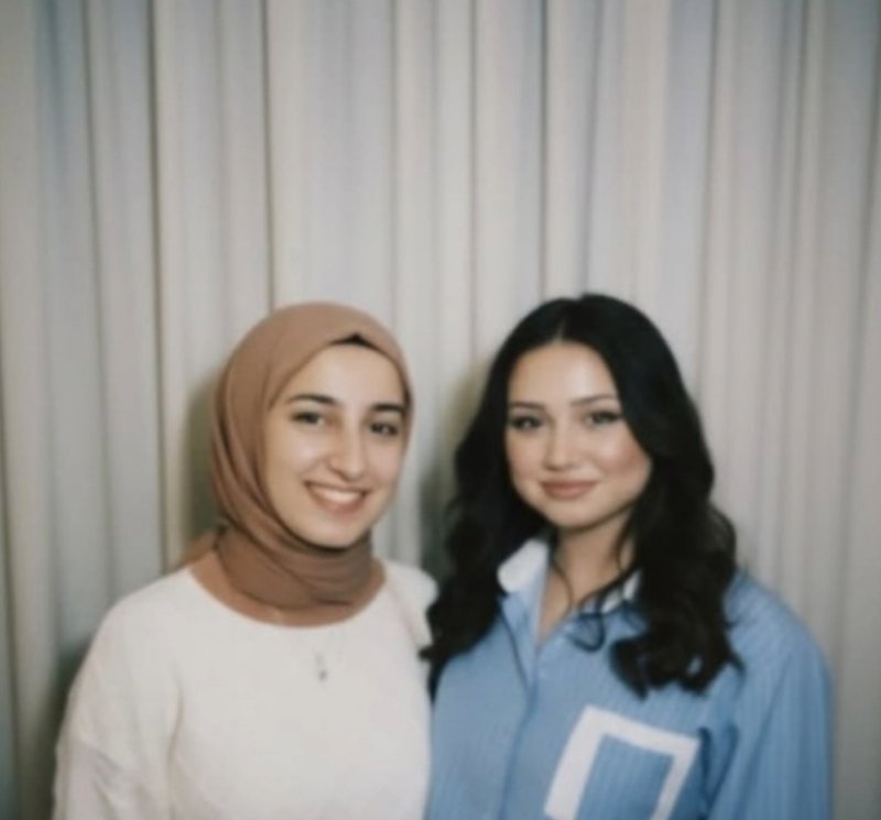 Sedef ve rojin sıradan bir yoksul ailenin kızları olduğu içinmi bize yapılan bu zulüm  biz katledilen evlatlarımızın adaletini istedik feryat ettik sizler sustunuz katiller korundu deliler karartıldı mazlumun yoksulun sesi kesildi duyulmadı ama susmuyoruz #RojininKatilleriNerede