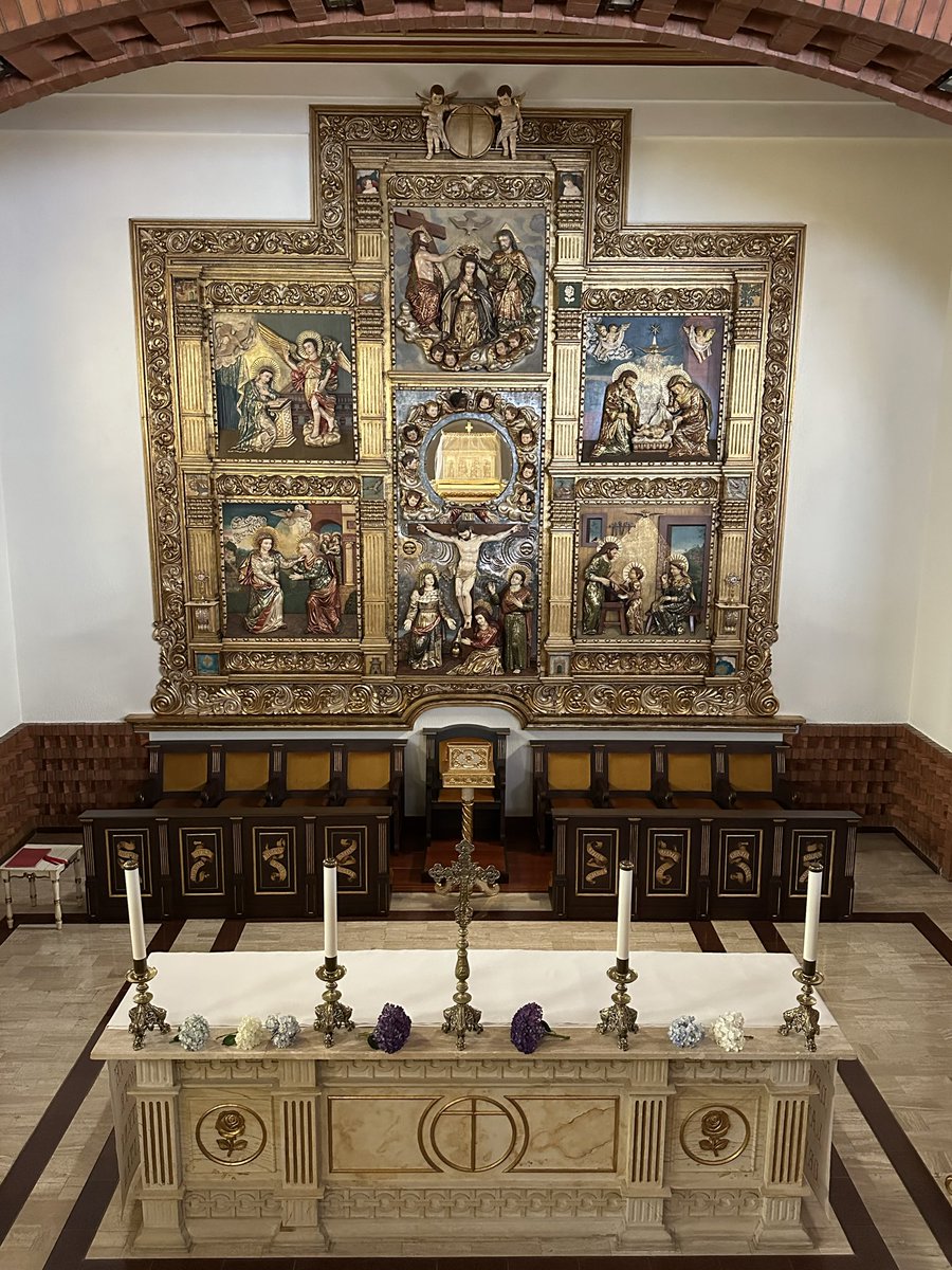 La clave de la felicidad: amar, amar más, amar mejor, dejarse amar, amar siempre y amar como Dios.