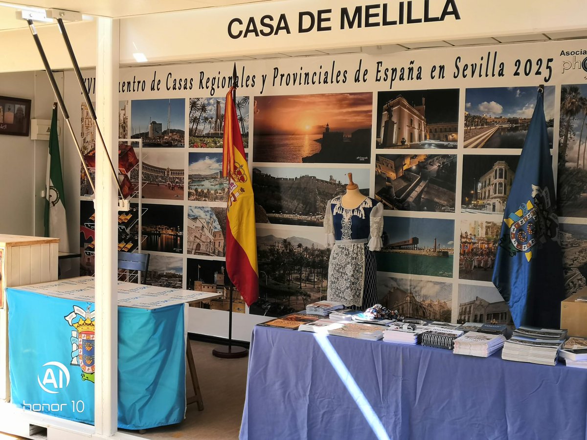 Photowalk Melilla tweet media