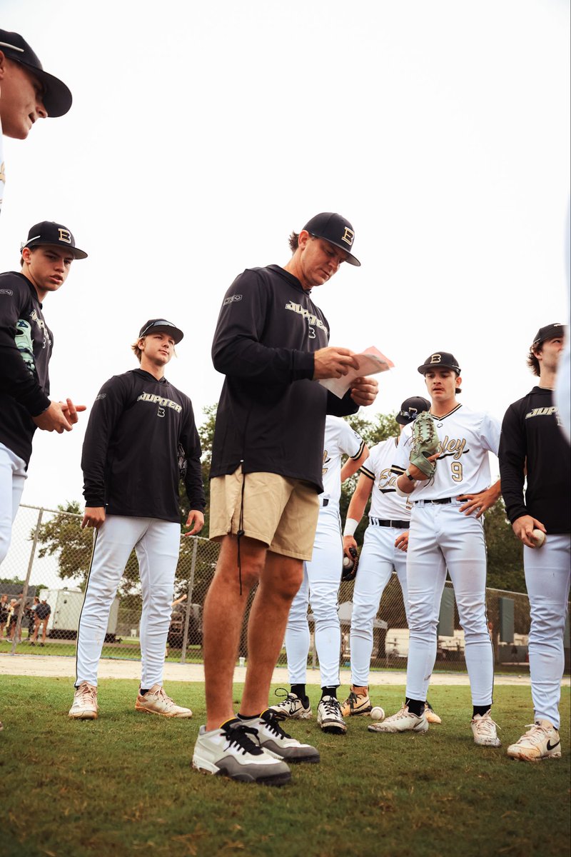 EasleyBaseballC's tweet photo. Frames from Game ✌🏻: 📸
#experienceEBC https://t.co/S5PgSFPpkk