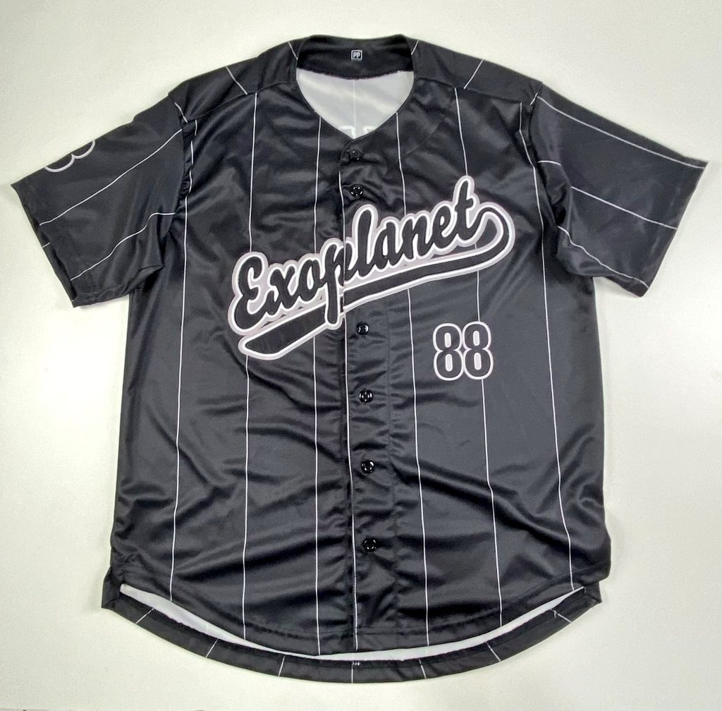 goexopink's tweet photo. #goexopinkvenda
Pronta entrega:
JERSEYS DISPONIVEIS: 
✨️ Kyungsoo 12, PP, Preta
✨️ D.O 12 (PP, Preta)
✨️ D.O 12(P, Preta)
✨️ Chen 21 (M, Preta)
✨️ Xiumin 99 (GG, Preta)

R$180 + frete (cada)
*posso parcelar no pix ou cartão

~Interesse DM!
RT por favor🙏 https://t.co/CLTcVIeudO