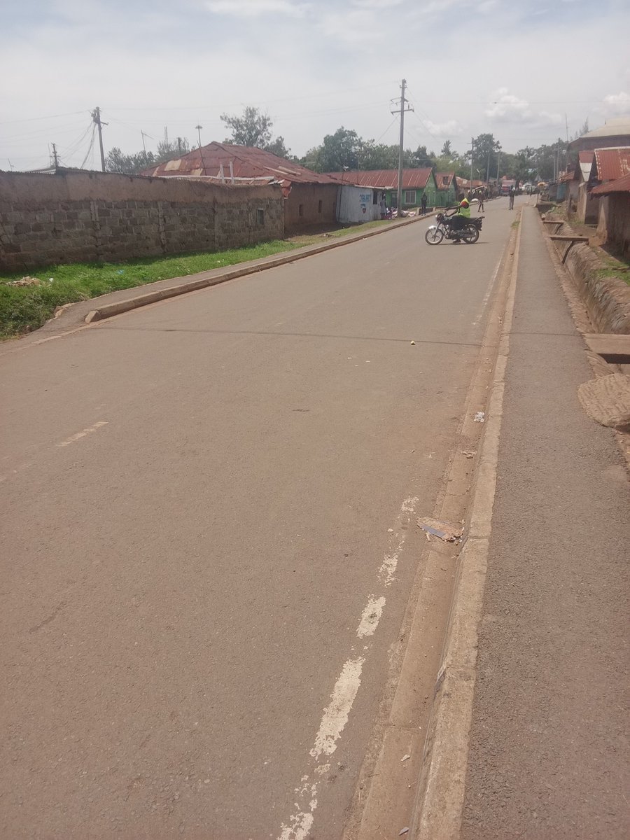 FredOmbija's tweet photo. @amerix Vacant Residential Plot (50*100) for Sale in Kaloleni Estate, Kisumu Next to Lumumba Affordable Housing Project. https://t.co/gOm7ntaopU