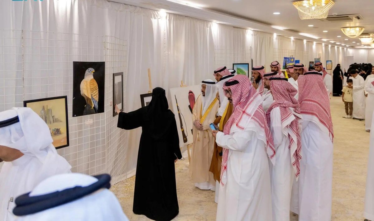 AnnaharNews2022's tweet image. اختتام فعاليات معرض الفن التشكيلي الأول لفناني وفنانات #رفحاء
#صحيفة_النهار_السعودية

 annahar-news.com/news/single/27…